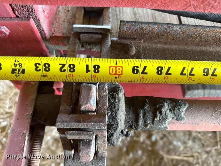 image for item EC4609 Gehl BU810 silage wagon