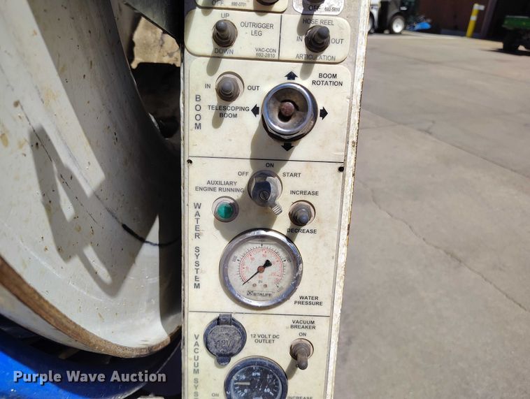 image for item ED0025 2010 International 7500 WorkStar sewer jetter truck