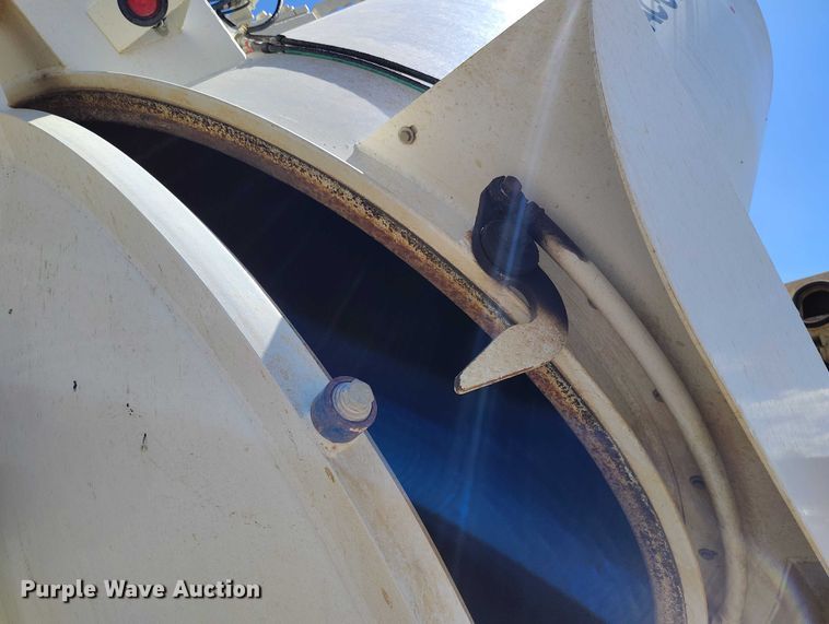 image for item ED0025 2010 International 7500 WorkStar sewer jetter truck