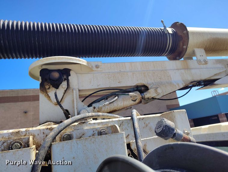 image for item ED0025 2010 International 7500 WorkStar sewer jetter truck