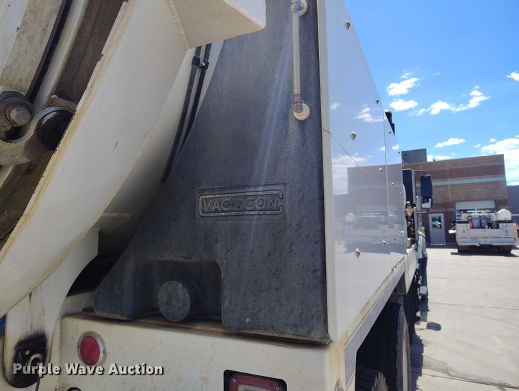 image for item ED0025 2010 International 7500 WorkStar sewer jetter truck