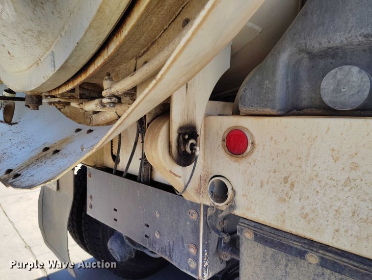image for item ED0025 2010 International 7500 WorkStar sewer jetter truck
