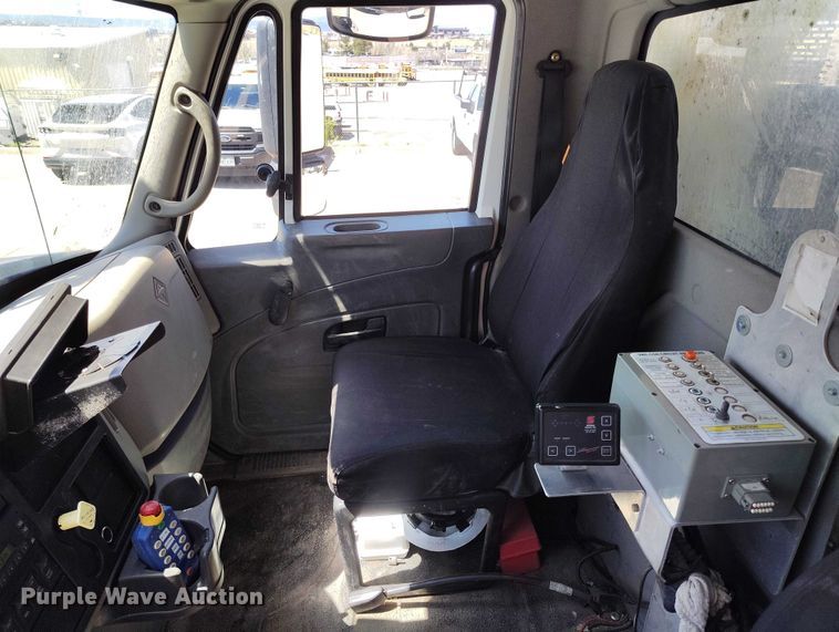 image for item ED0025 2010 International 7500 WorkStar sewer jetter truck