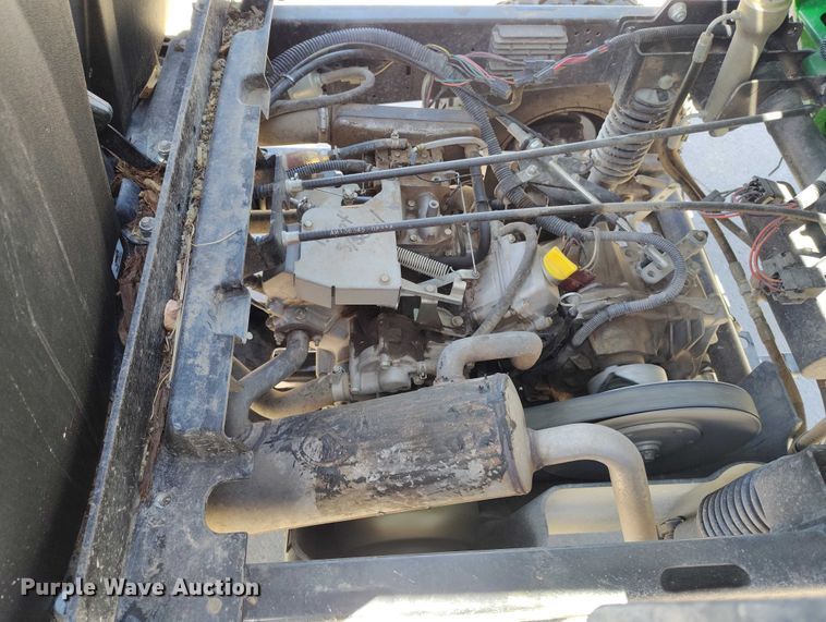 image for item ED0026 2015 John Deere Gator HPX utility vehicle
