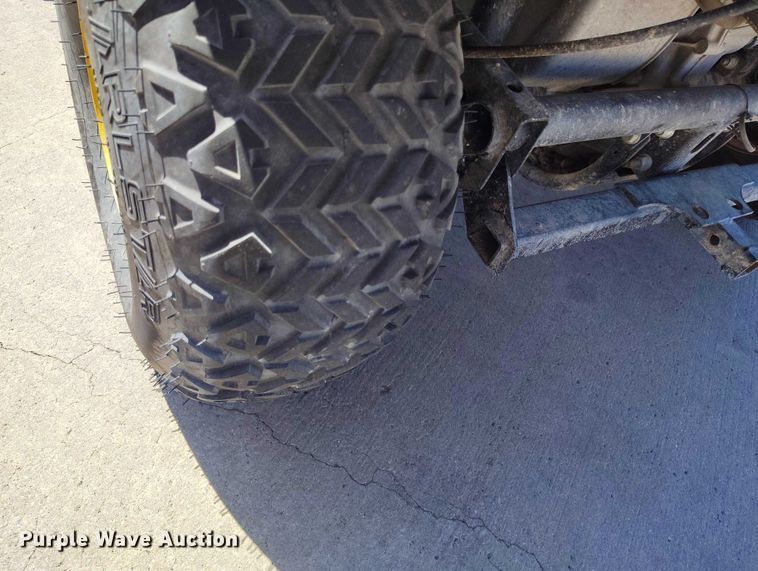 image for item ED0026 2015 John Deere Gator HPX utility vehicle