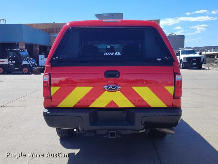 image for item ED0027 2016 Ford F350 Super Duty Crew Cab pickup truck