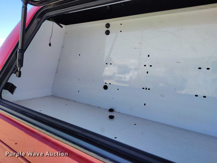 image for item ED0027 2016 Ford F350 Super Duty Crew Cab pickup truck