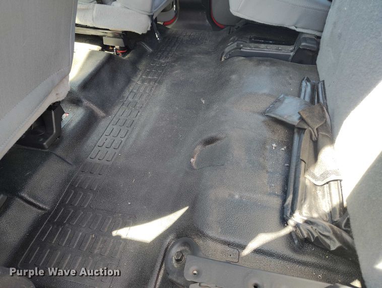 image for item ED0027 2016 Ford F350 Super Duty Crew Cab pickup truck