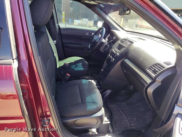 image for item ED0028 2016 Ford Explorer Police Interceptor SUV