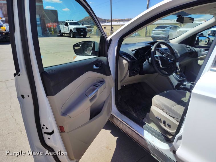 image for item ED0029 2014 Ford Escape SUV