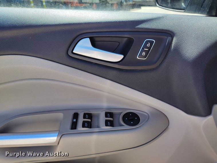 image for item ED0029 2014 Ford Escape SUV