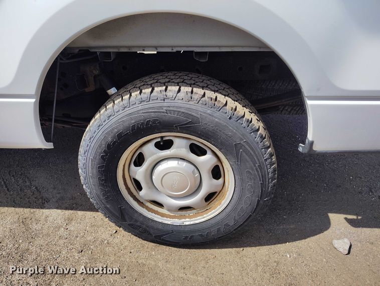 image for item ED0030 2014 Ford F150 Ext. Cab pickup truck