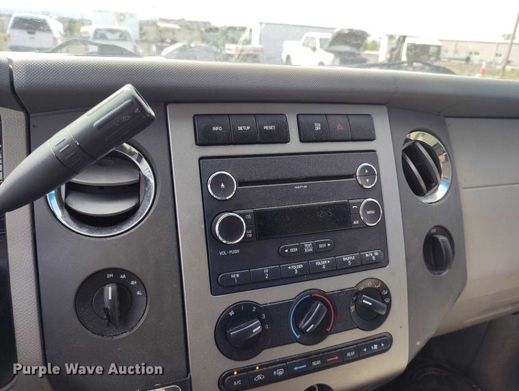 image for item ED0032 2012 Ford Expedition SUV