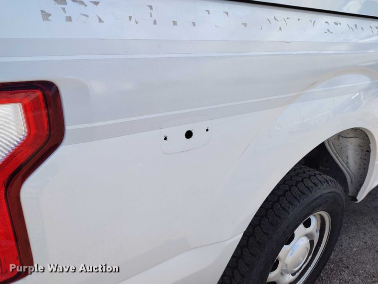 image for item ED0035 2017 Ford F150 Crew Cab pickup truck