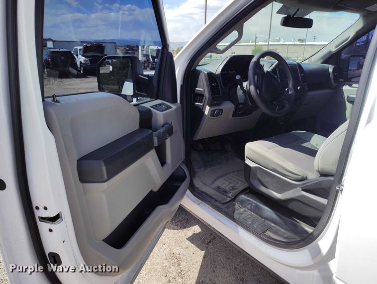 image for item ED0035 2017 Ford F150 Crew Cab pickup truck