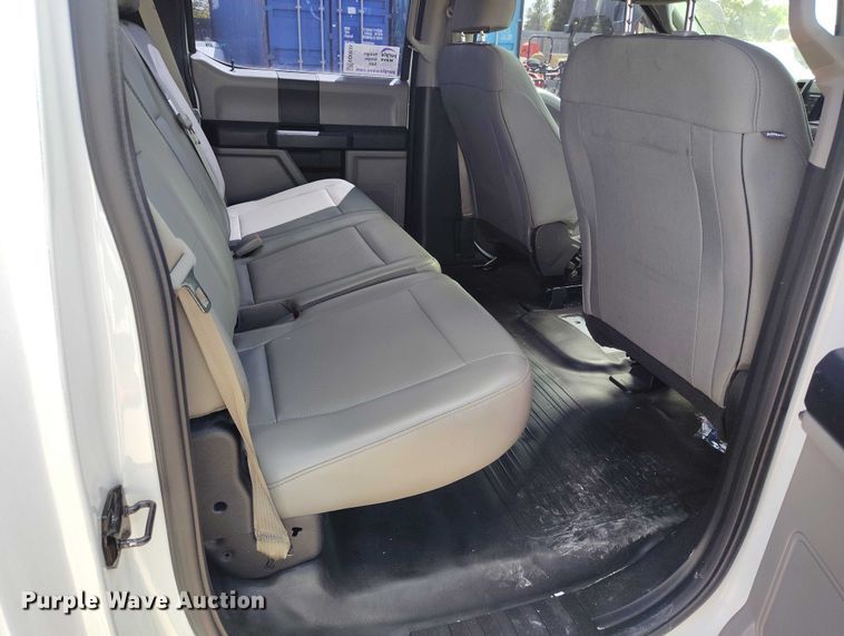 image for item ED0035 2017 Ford F150 Crew Cab pickup truck