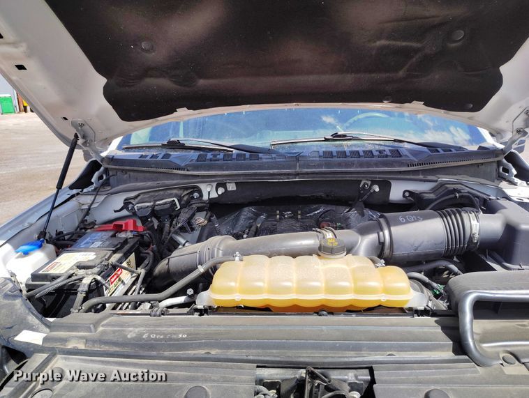 image for item ED0035 2017 Ford F150 Crew Cab pickup truck
