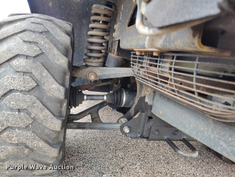 image for item ED0044 2014 Bobcat 5600 utility vehicle