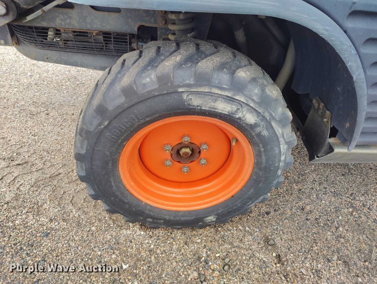 image for item ED0044 2014 Bobcat 5600 utility vehicle