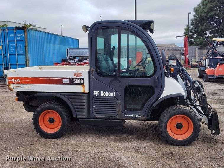 image for item ED0045 2015 Bobcat 5600 utility vehicle