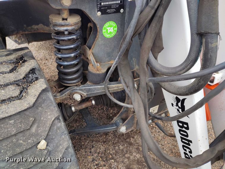 image for item ED0045 2015 Bobcat 5600 utility vehicle
