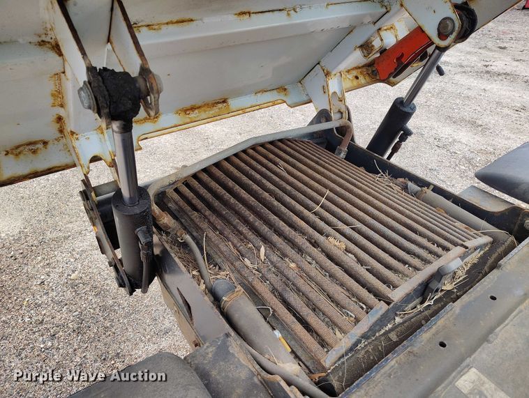 image for item ED0045 2015 Bobcat 5600 utility vehicle