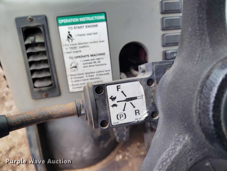 image for item ED0045 2015 Bobcat 5600 utility vehicle