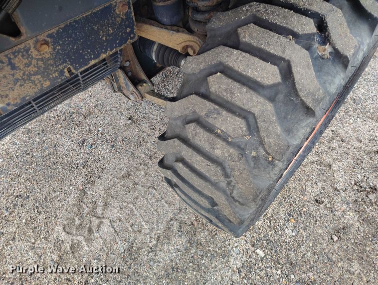 image for item ED0045 2015 Bobcat 5600 utility vehicle