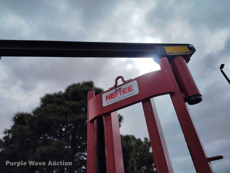 image for item ED0075 Heftee 4000 lawn mower lift
