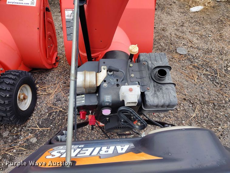 image for item ED0079 (2) Ariens 926LE snow blowers