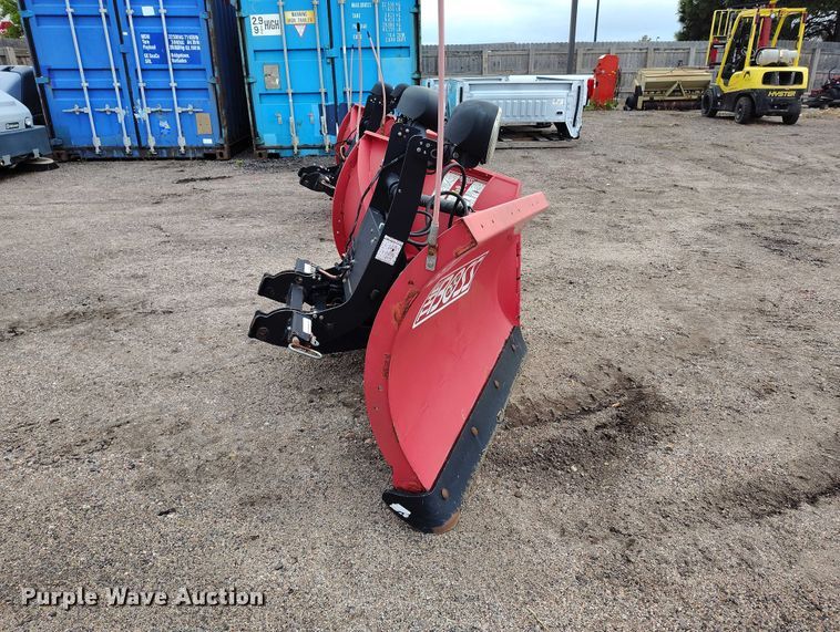 image for item ED0083 Boss Power-V XT snow plow