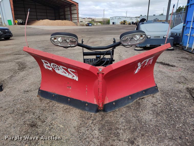 image for item ED0084 Boss Power-V XT snow plow