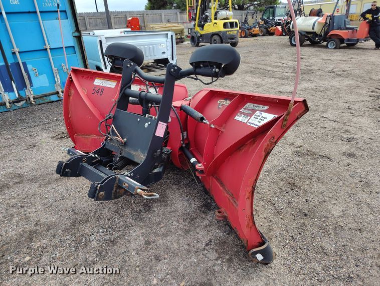 image for item ED0084 Boss Power-V XT snow plow