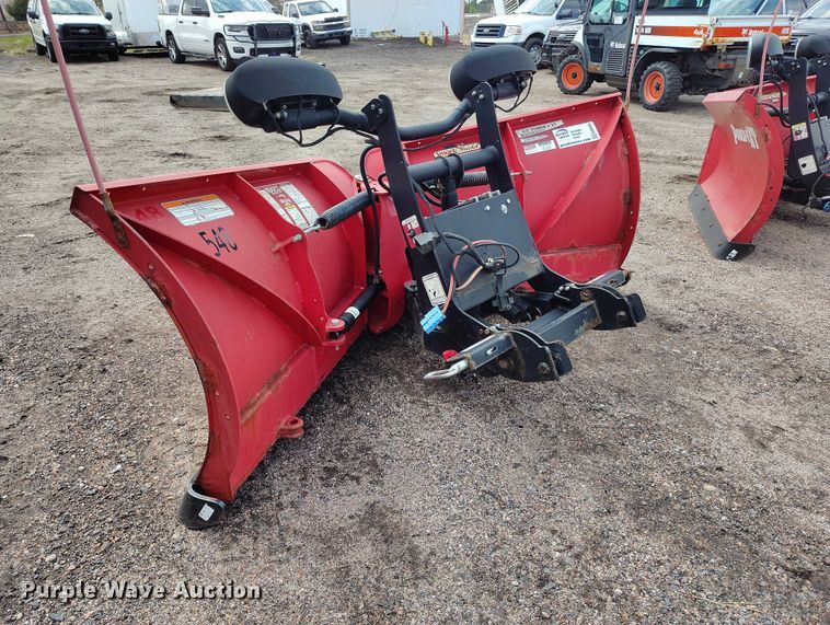 image for item ED0084 Boss Power-V XT snow plow
