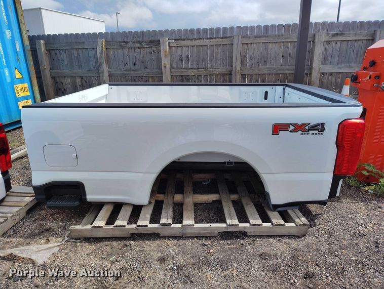 image for item ED0086 Ford Super Duty pickup truck bed