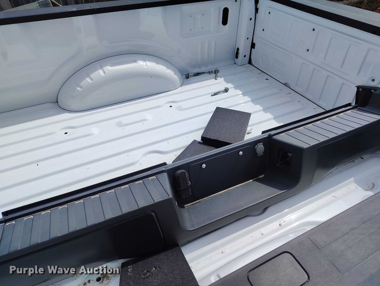 image for item ED0086 Ford Super Duty pickup truck bed