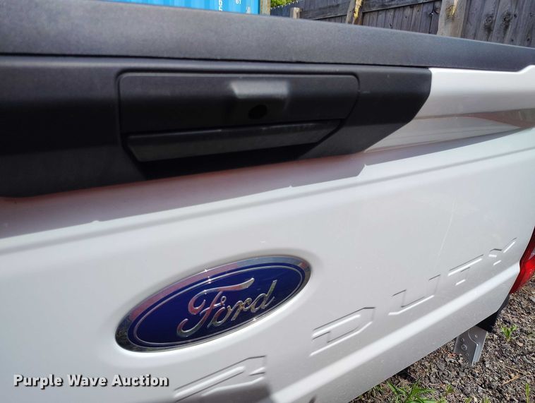 image for item ED0086 Ford Super Duty pickup truck bed