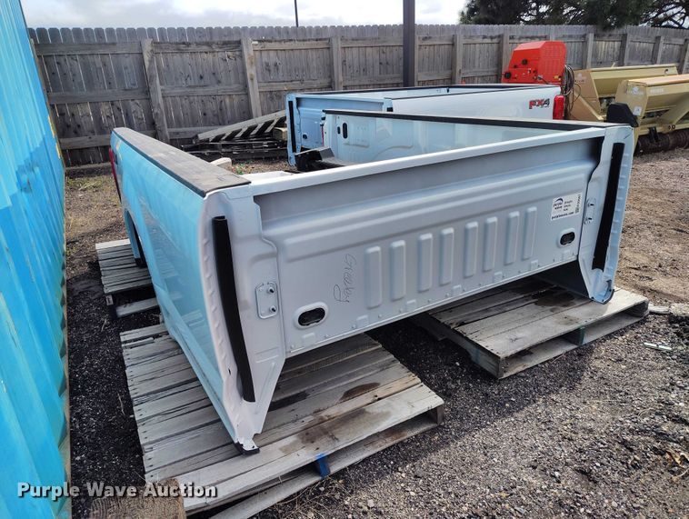 image for item ED0087 Ford Super Duty pickup truck bed