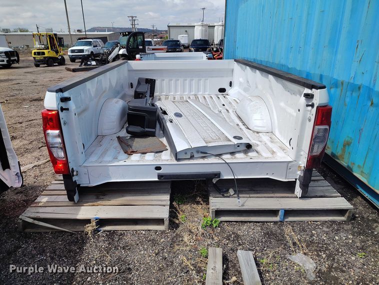 image for item ED0087 Ford Super Duty pickup truck bed