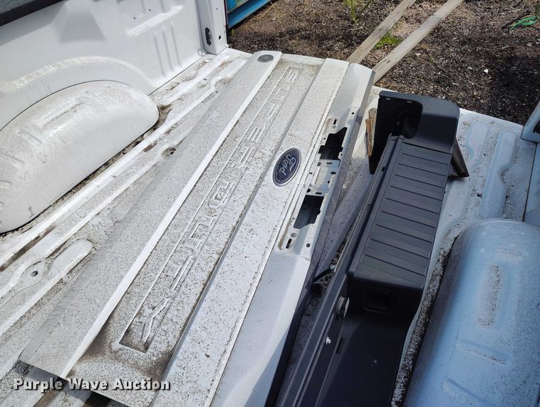 image for item ED0087 Ford Super Duty pickup truck bed