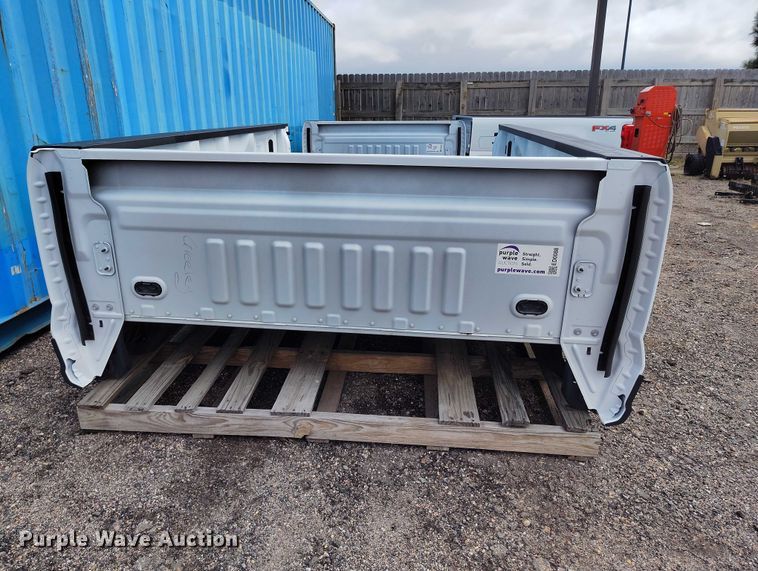 image for item ED0088 Ford Super Duty pickup truck bed