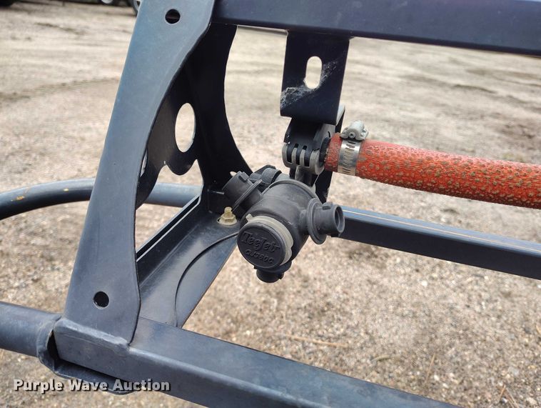 image for item ED0089 2009 SmithCo Spray Star 1750 sprayer