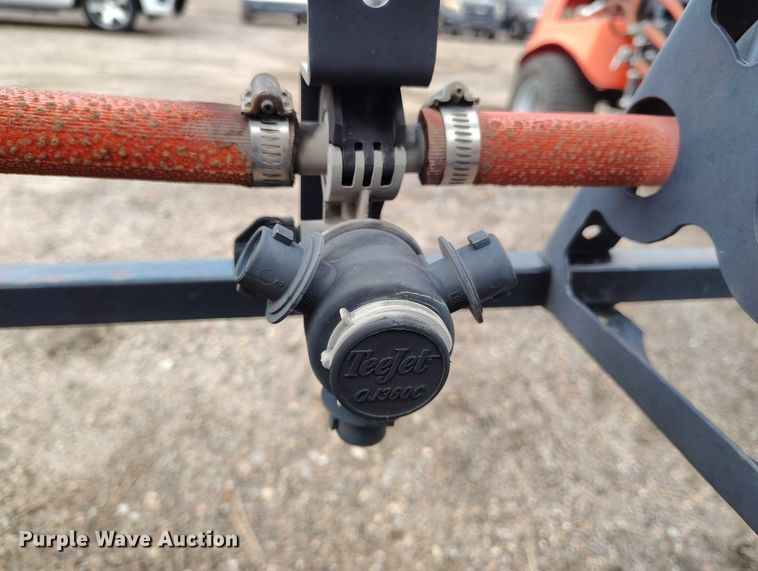 image for item ED0089 2009 SmithCo Spray Star 1750 sprayer