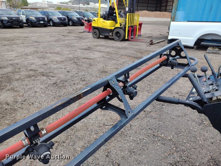 image for item ED0089 2009 SmithCo Spray Star 1750 sprayer
