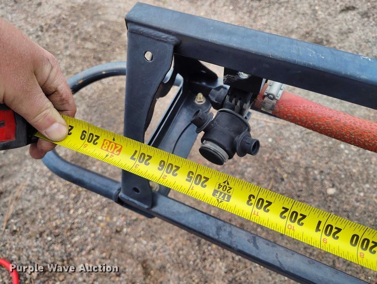 image for item ED0089 2009 SmithCo Spray Star 1750 sprayer