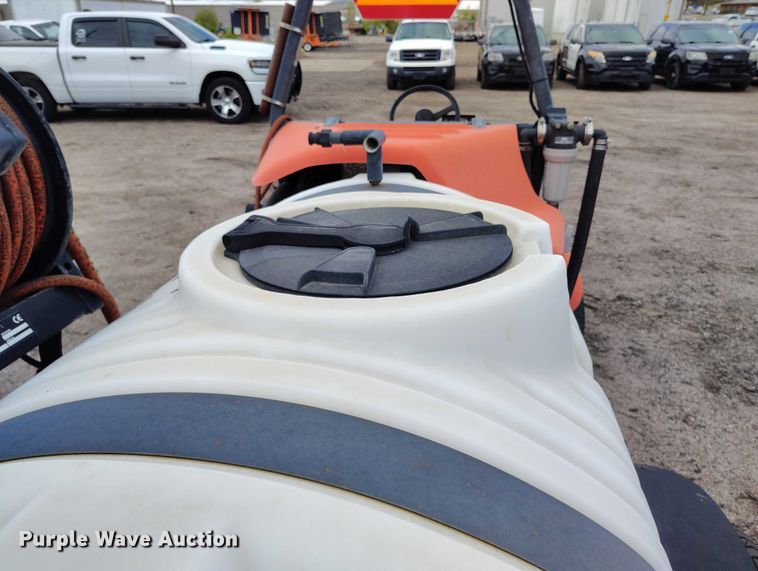 image for item ED0089 2009 SmithCo Spray Star 1750 sprayer