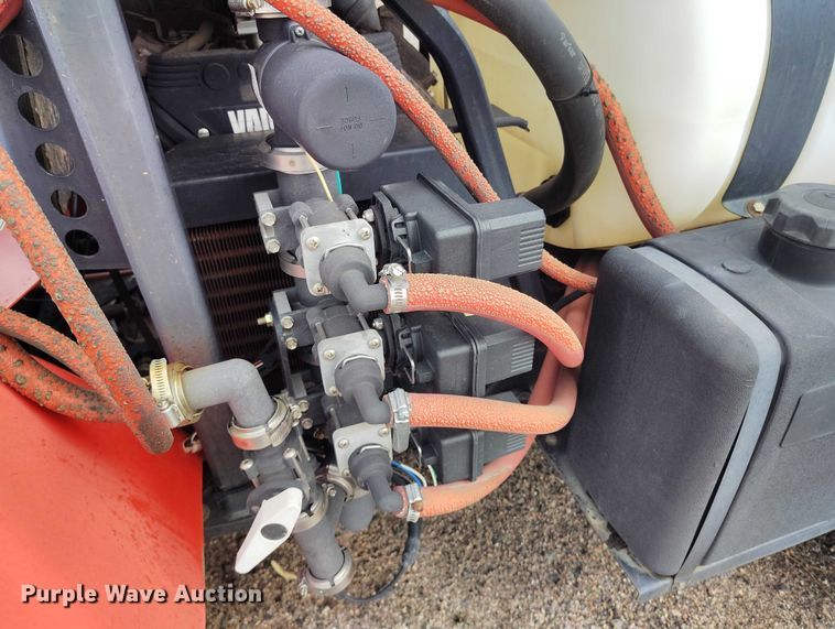 image for item ED0089 2009 SmithCo Spray Star 1750 sprayer