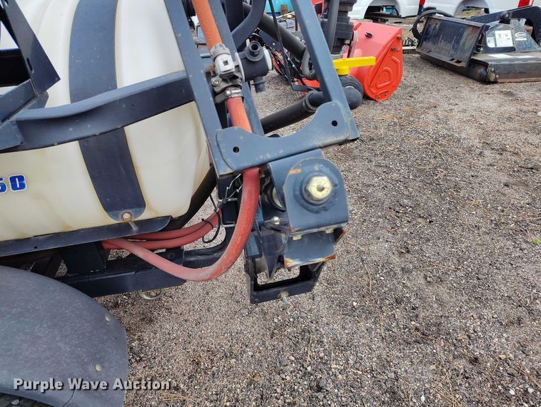 image for item ED0089 2009 SmithCo Spray Star 1750 sprayer