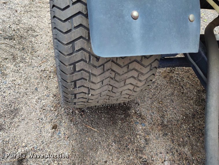 image for item ED0089 2009 SmithCo Spray Star 1750 sprayer