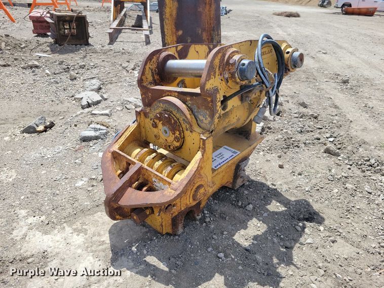 image for item EE0992 Helac swivel quick attach